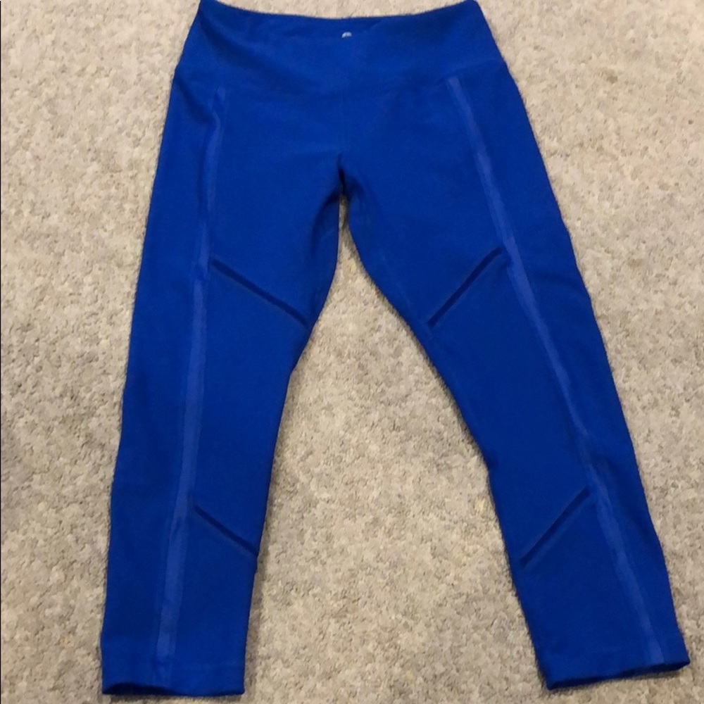 90 degrees Capri leggings